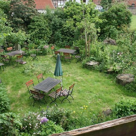 Apartments Cafe Brennnessel Veltheim Екстериор снимка